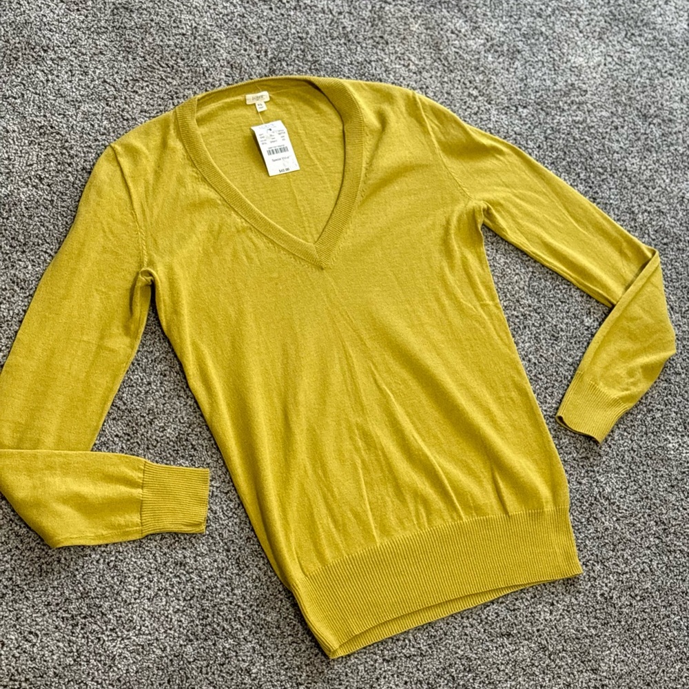V-Neck Chartreuse J Crew Sweater NWT